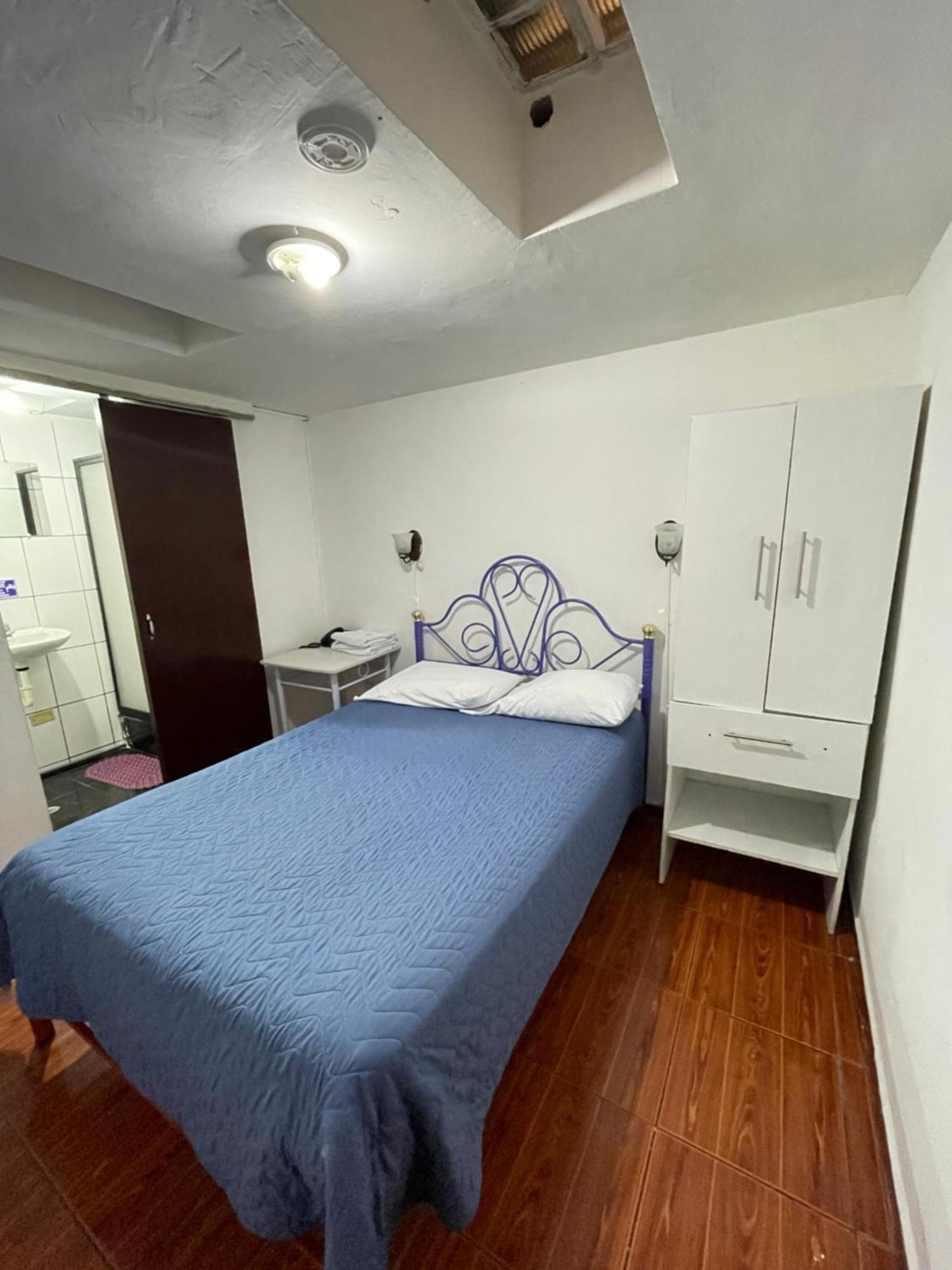 Hostal La Escondida De Quito Del Norte Exterior photo